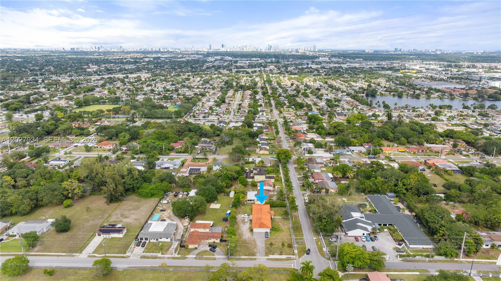 SUNNY ISLES INLAND - Residential