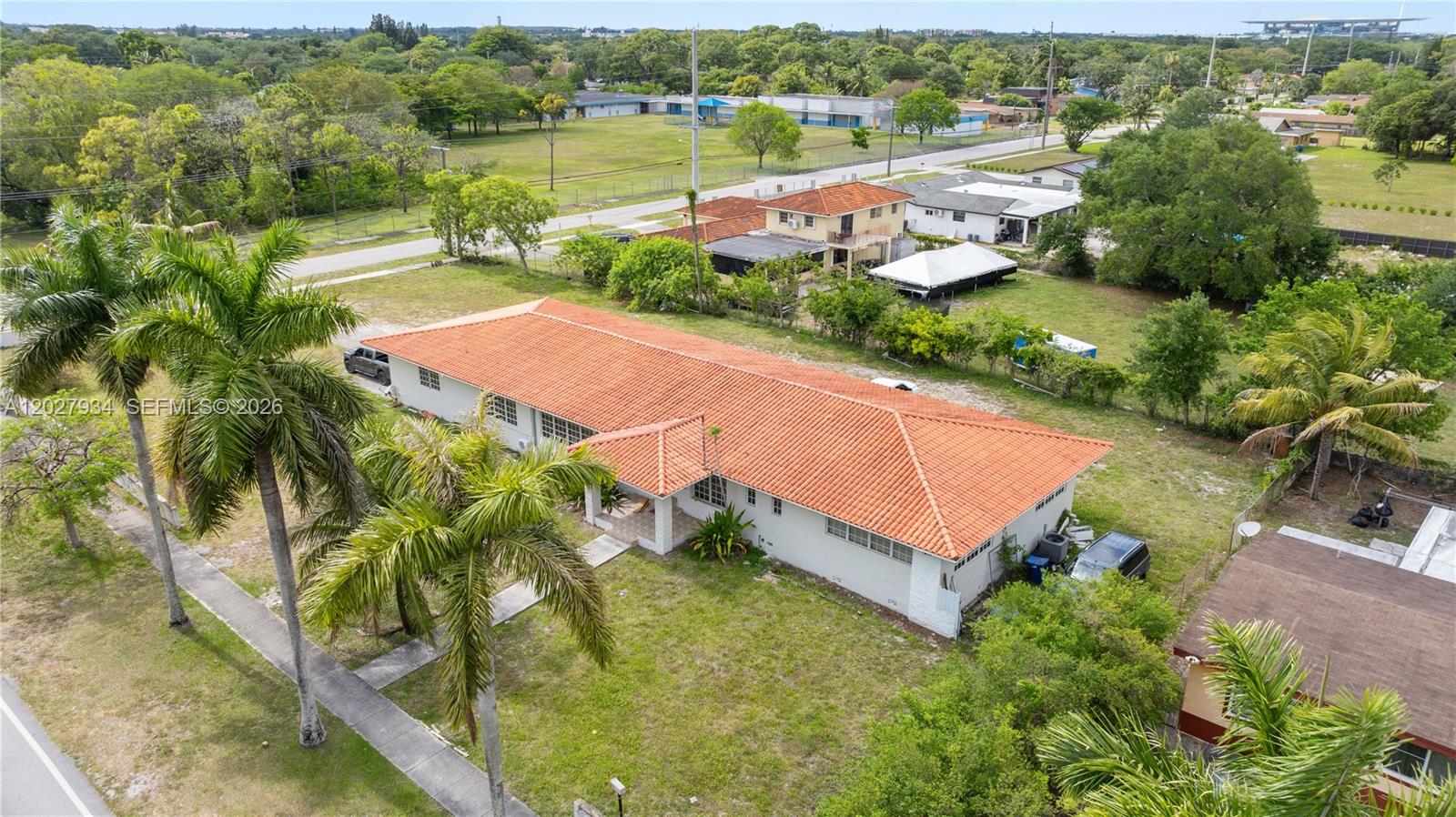 SUNNY ISLES INLAND - Residential