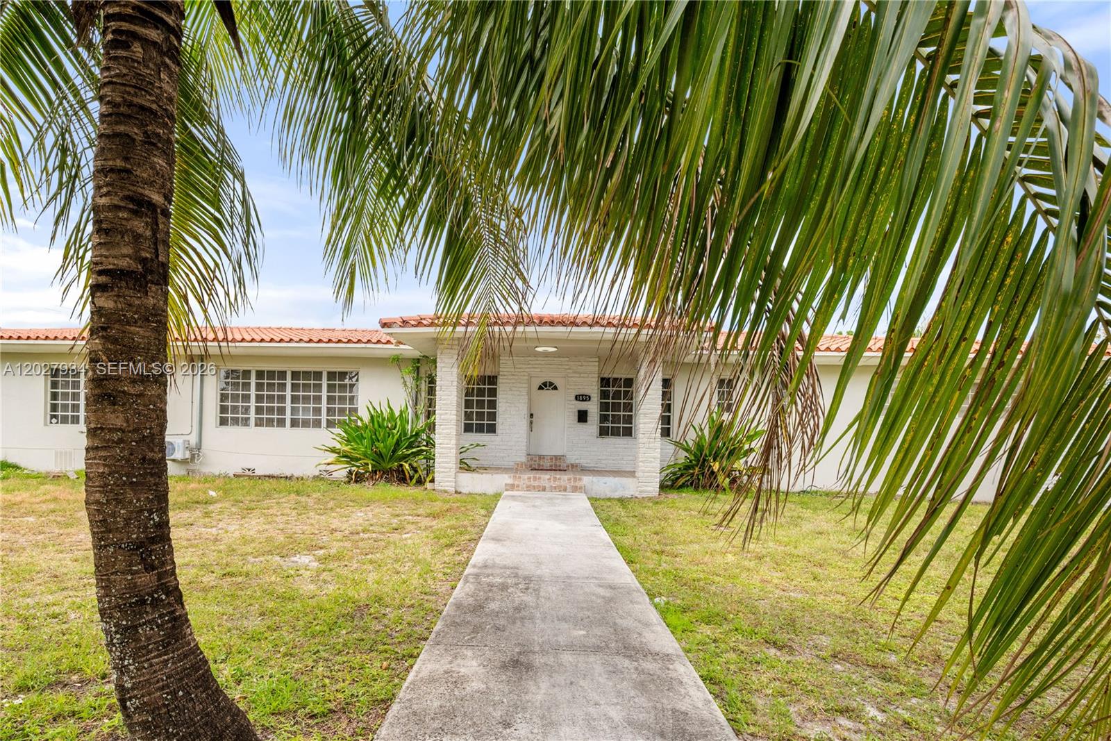 SUNNY ISLES INLAND - Residential