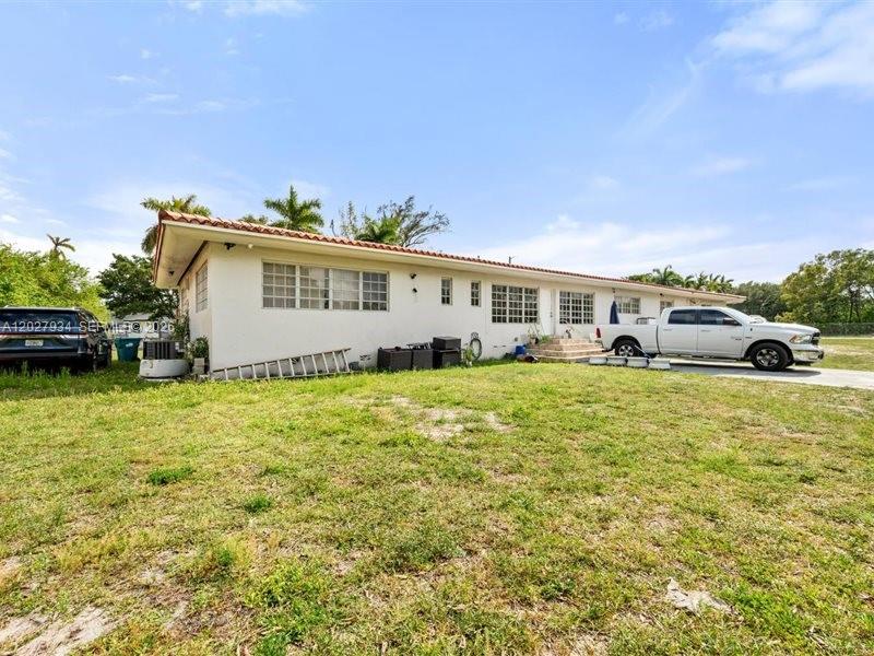 SUNNY ISLES INLAND - Residential
