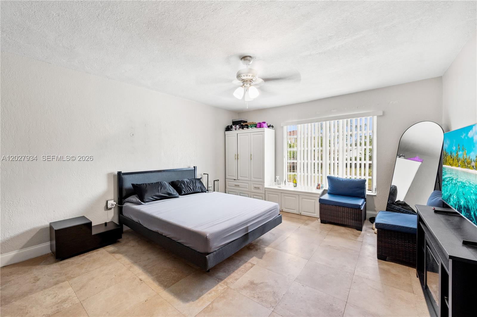 SUNNY ISLES INLAND - Residential
