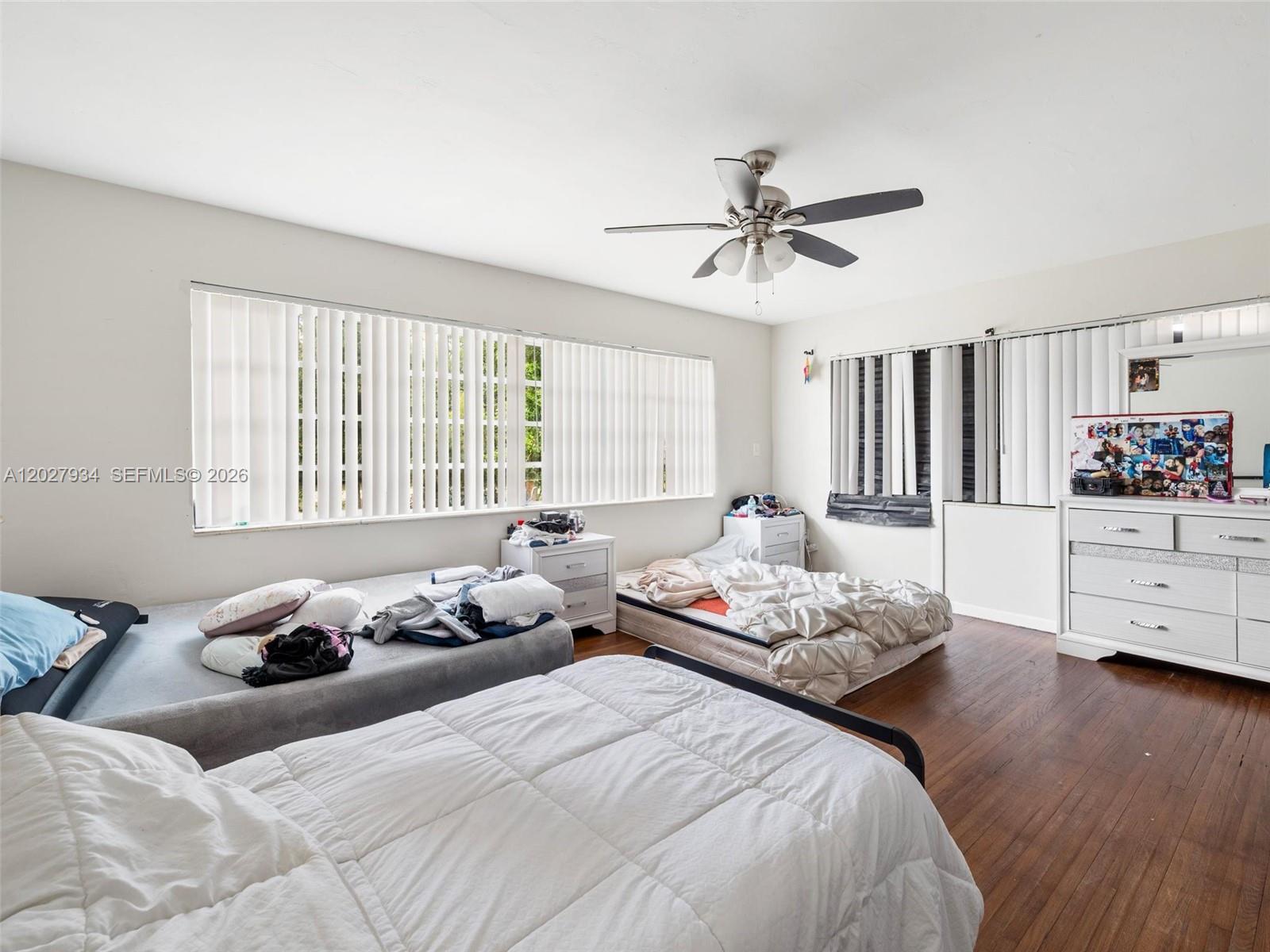 SUNNY ISLES INLAND - Residential