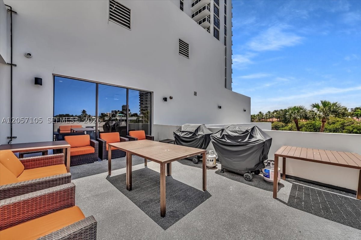 WATERVIEW CONDO - Residential