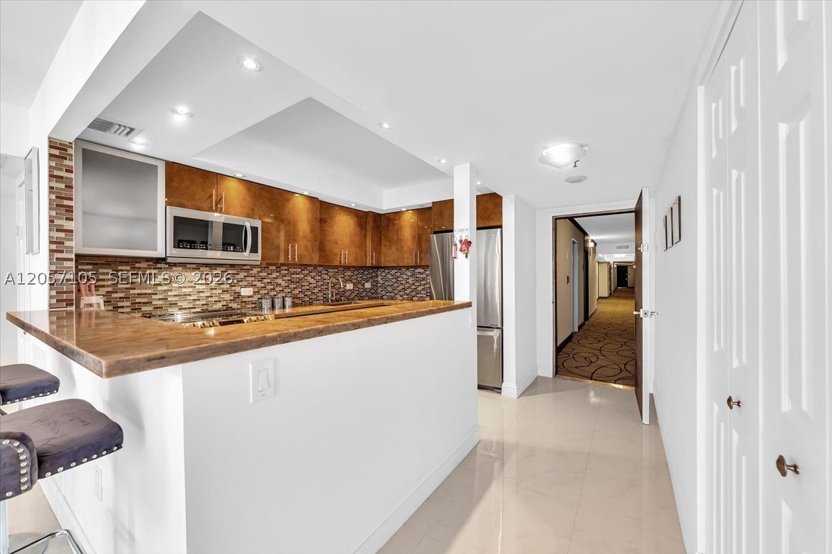 WATERVIEW CONDO - Residential