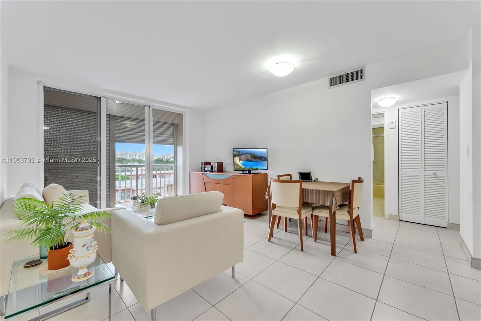 CORDOBA CONDO - Residential
