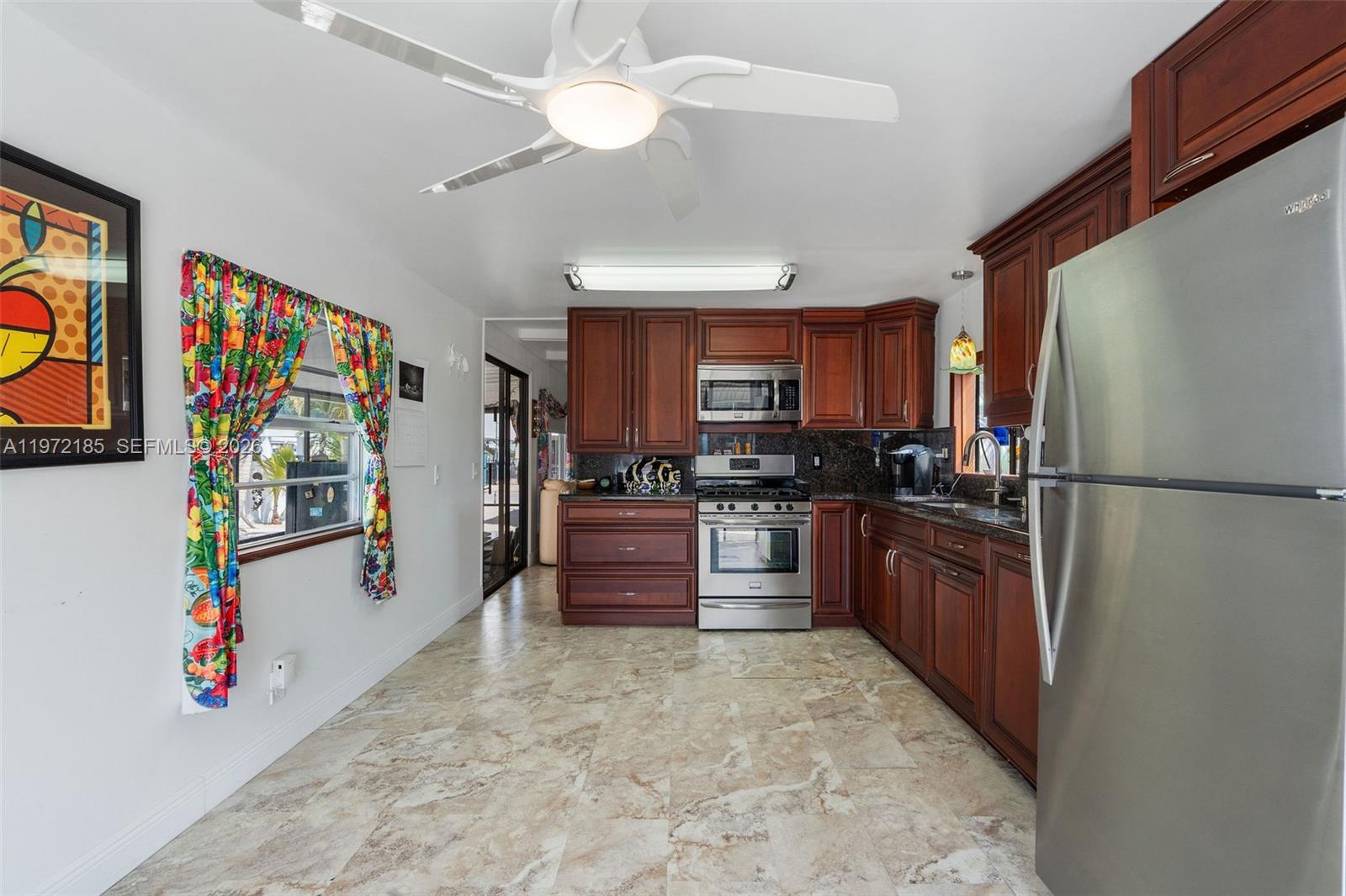 LAKE SURPRISE ESTATES - Residential