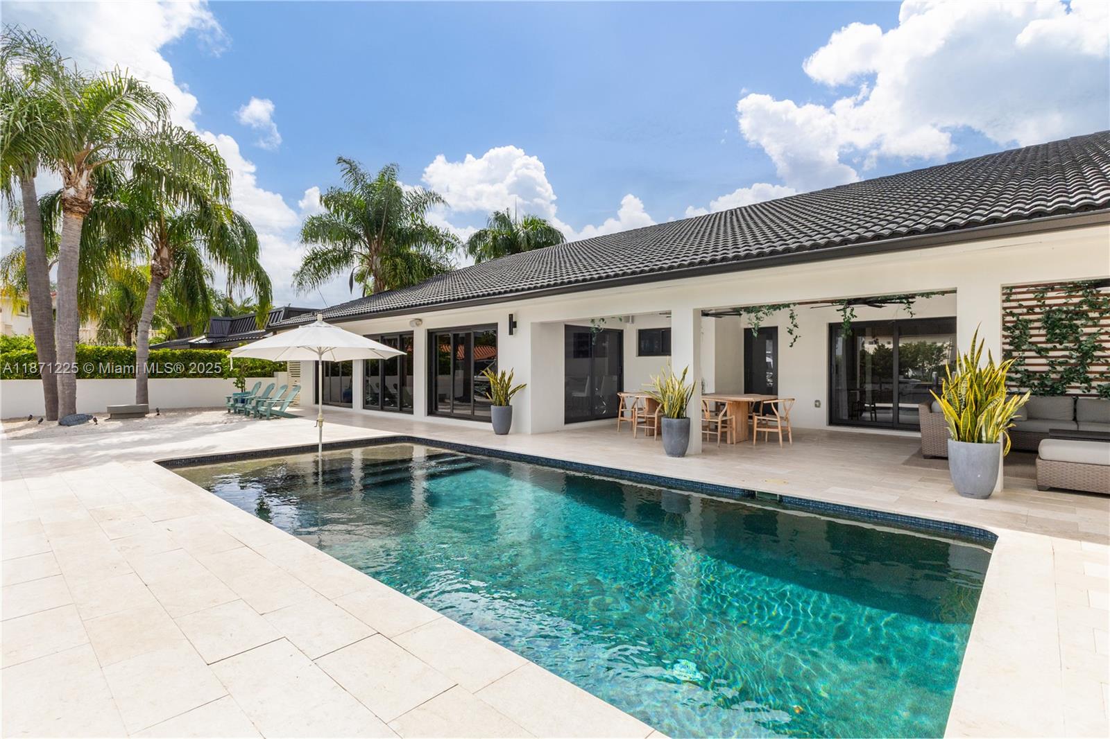 EASTERN SHORES - Residential