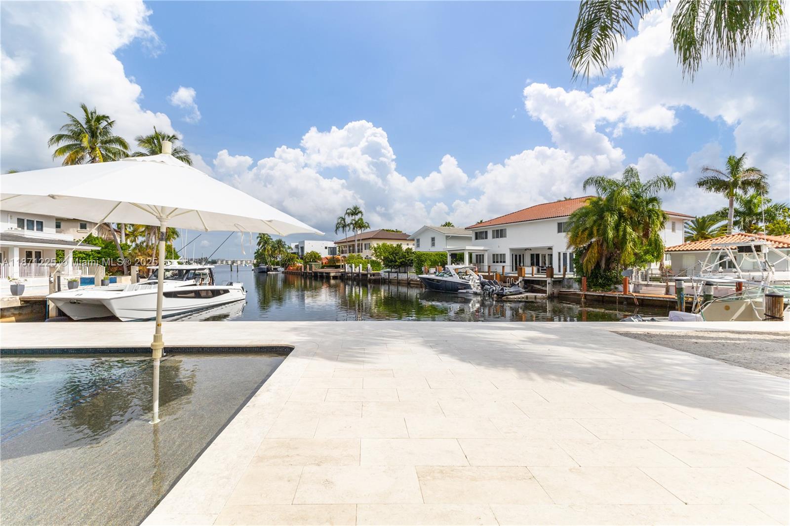 EASTERN SHORES - Residential