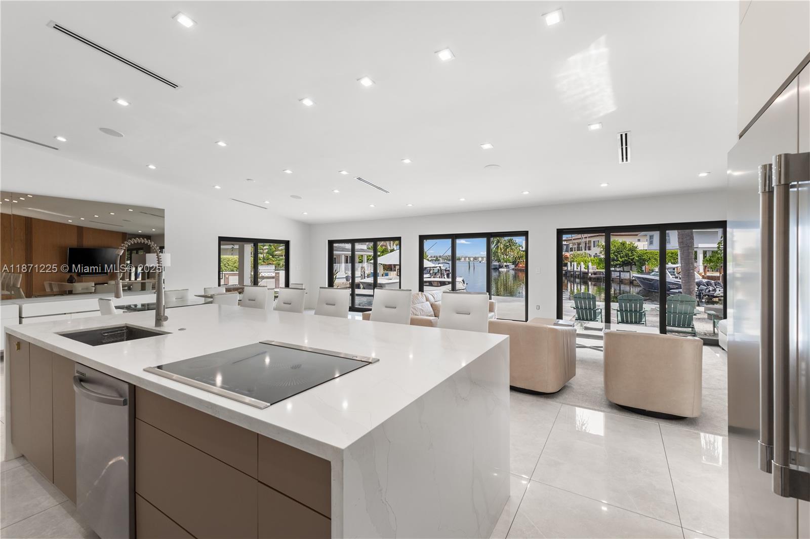 EASTERN SHORES - Residential