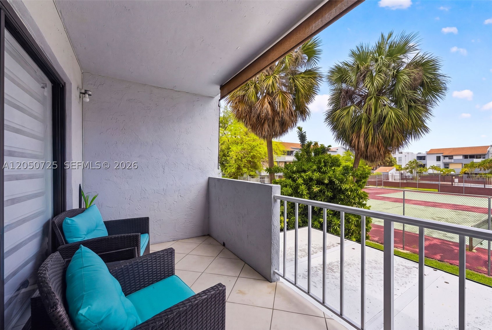 LOS SUENOS CONDO - Residential