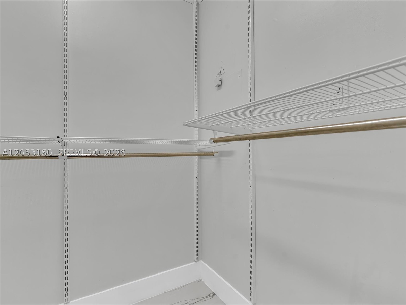 HAMMOCKS TRAILS CONDO - Residential Lease