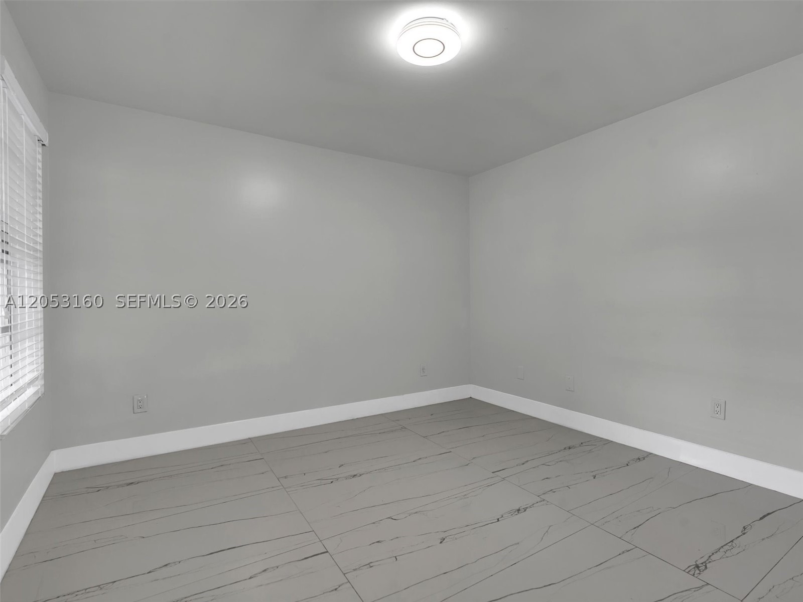 HAMMOCKS TRAILS CONDO - Residential Lease