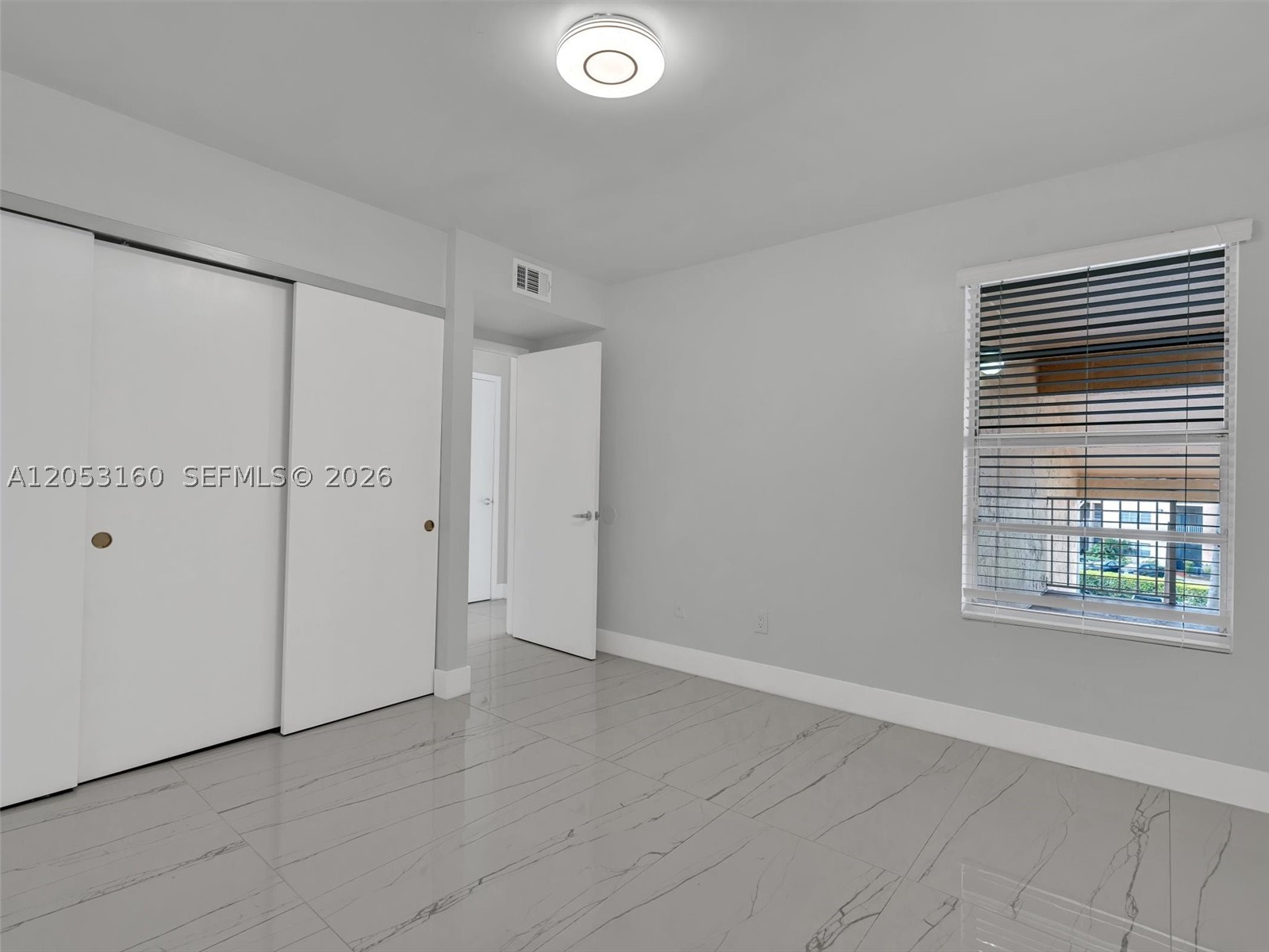 HAMMOCKS TRAILS CONDO - Residential Lease