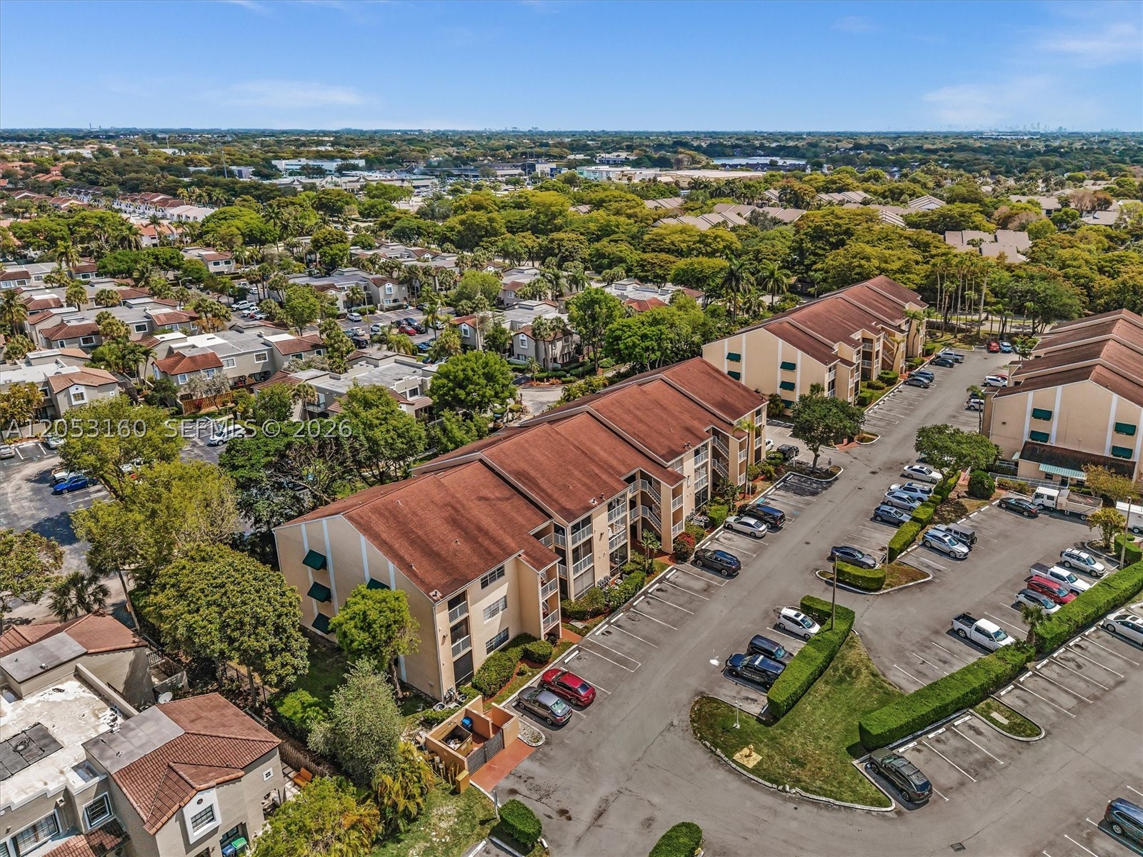 HAMMOCKS TRAILS CONDO - Residential Lease