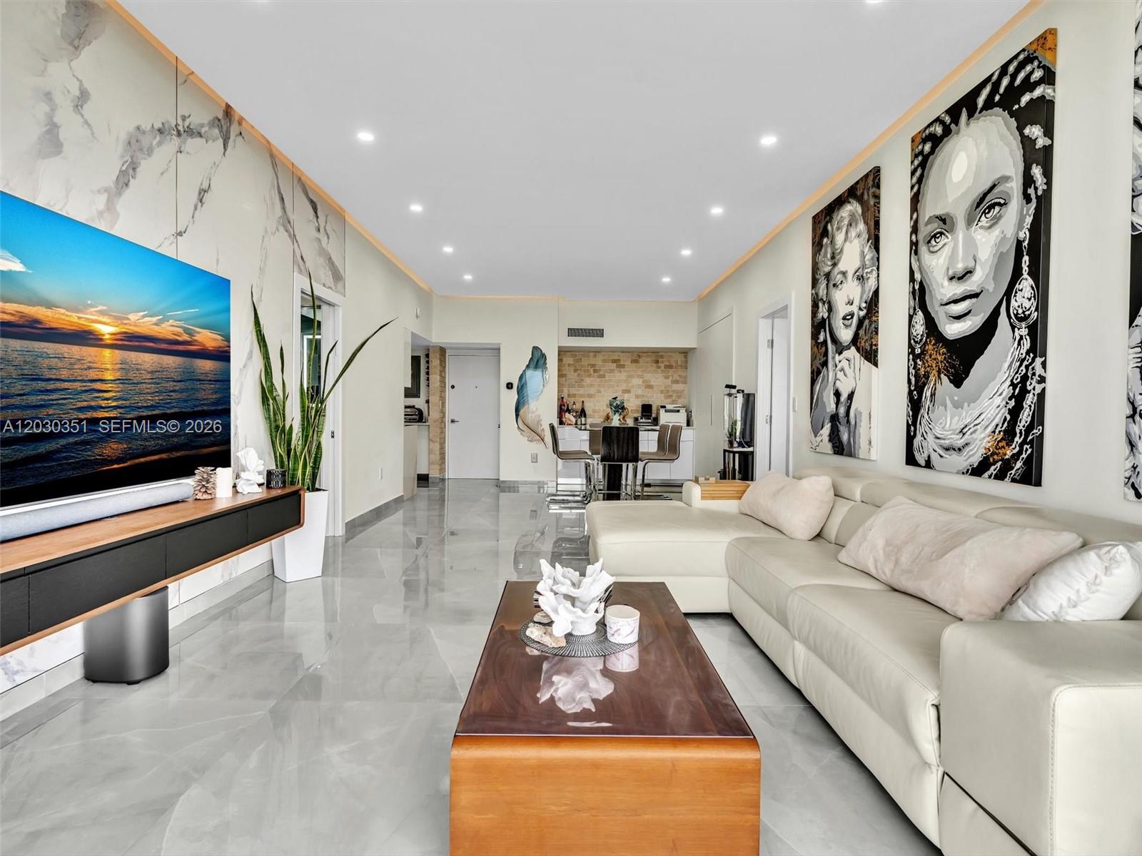 FLAMENCO CONDO TOWER I - Residential Lease