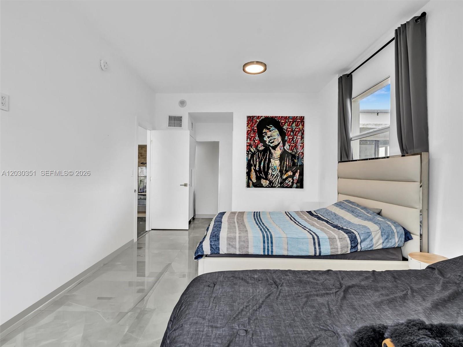 FLAMENCO CONDO TOWER I - Residential Lease