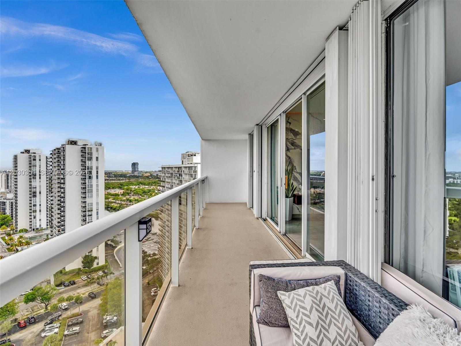 FLAMENCO CONDO TOWER I - Residential Lease