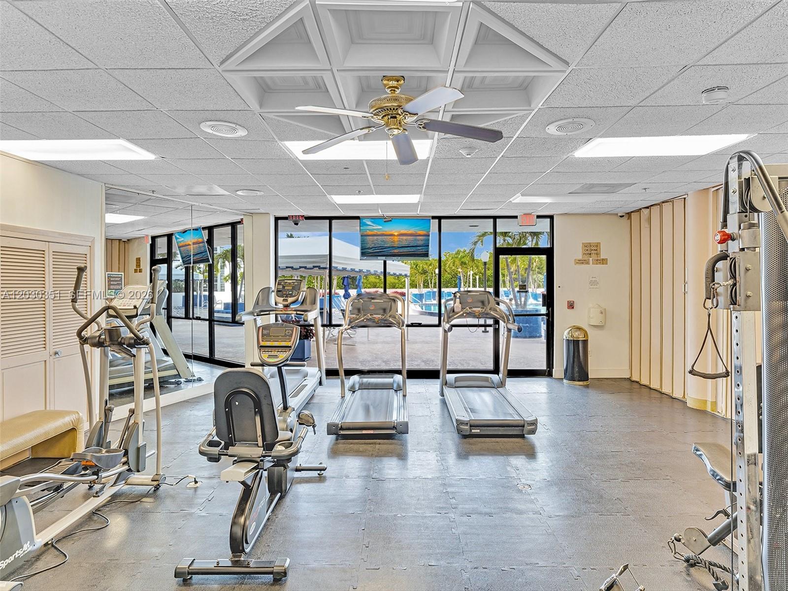 FLAMENCO CONDO TOWER I - Residential Lease