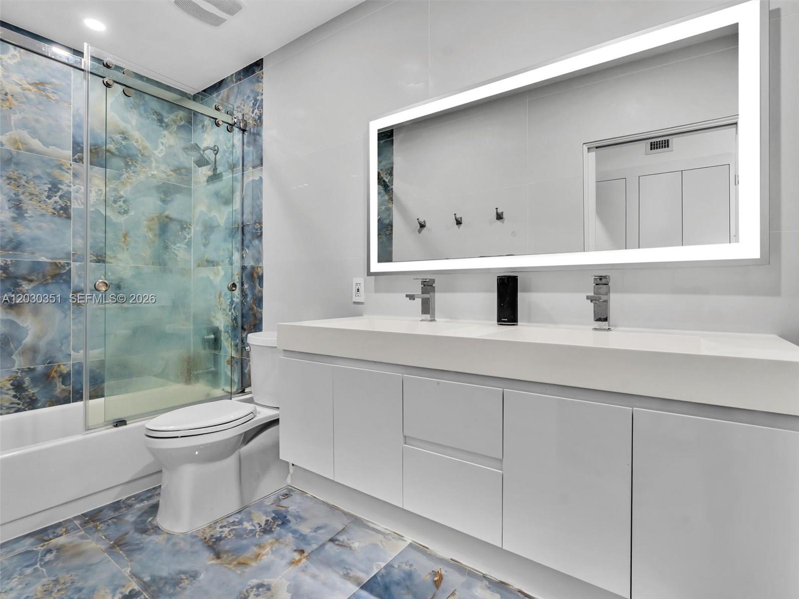FLAMENCO CONDO TOWER I - Residential Lease