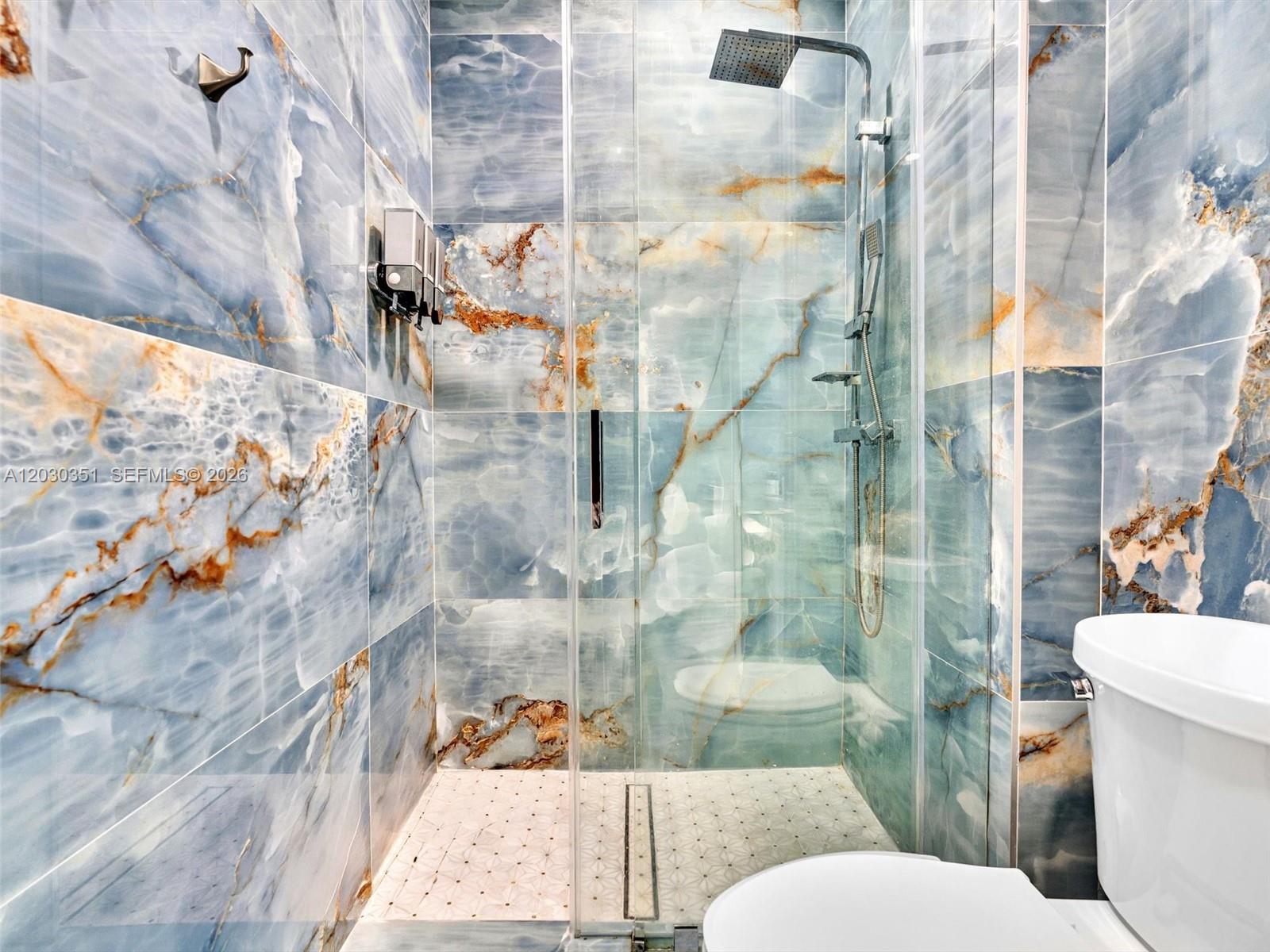 FLAMENCO CONDO TOWER I - Residential Lease