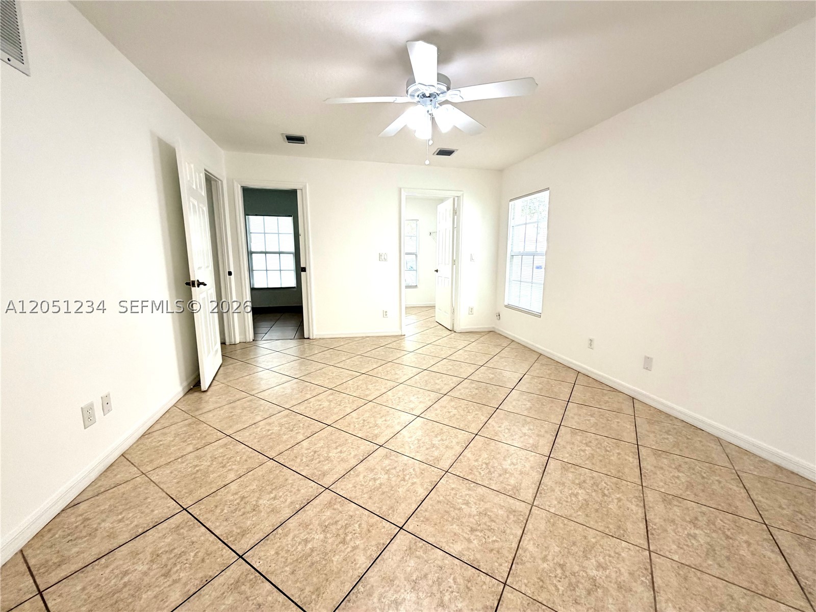 DOVE LANDING CONDO - Residential Lease