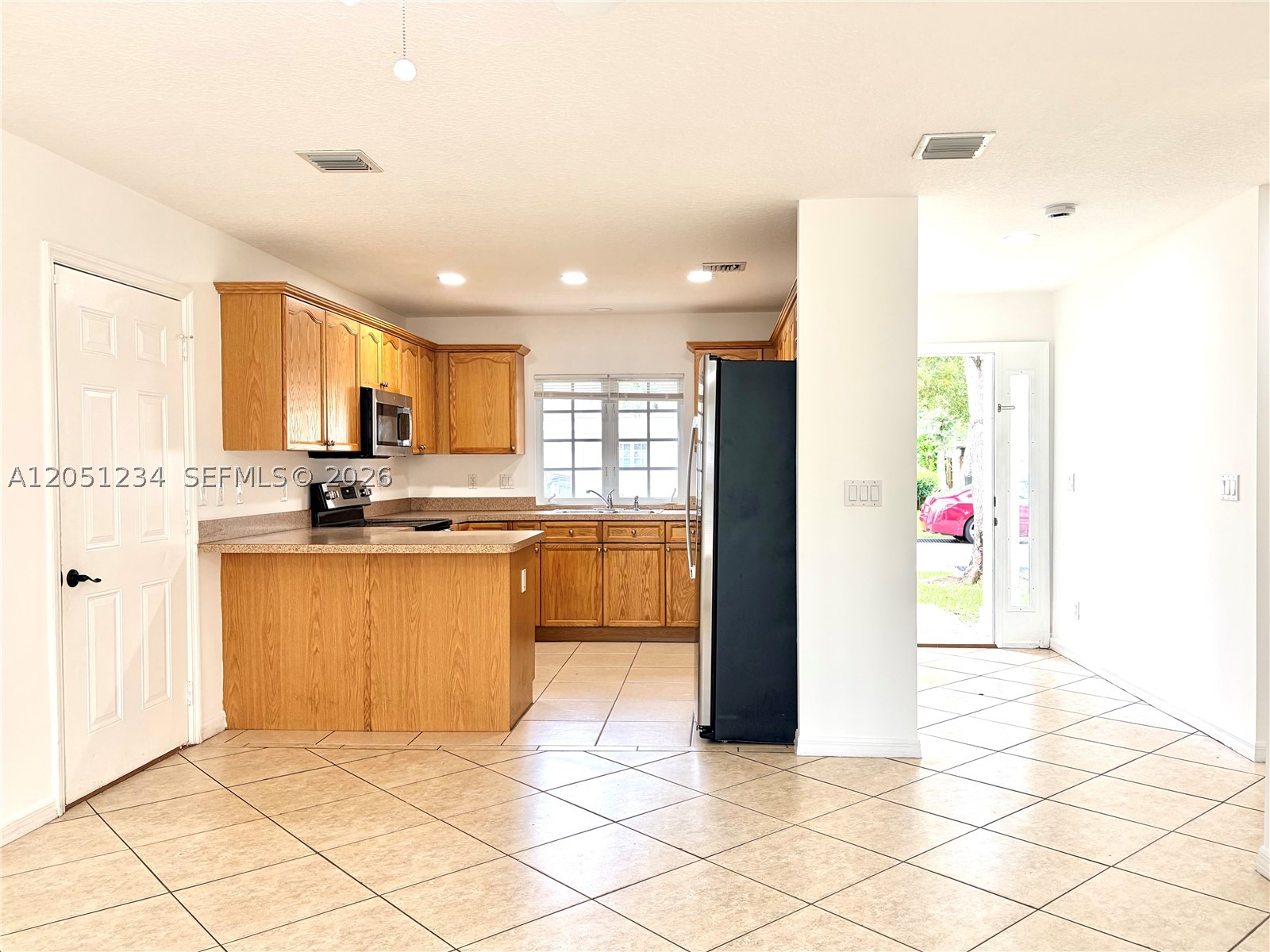 DOVE LANDING CONDO - Residential Lease