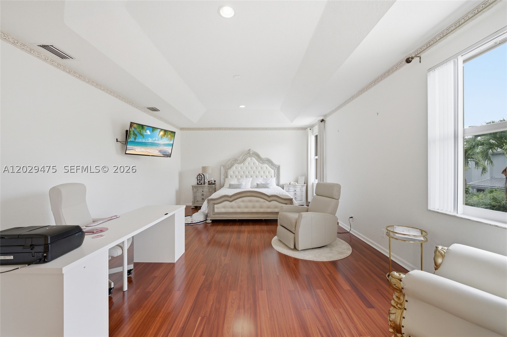 WYNDHAM CIRCLE - Residential