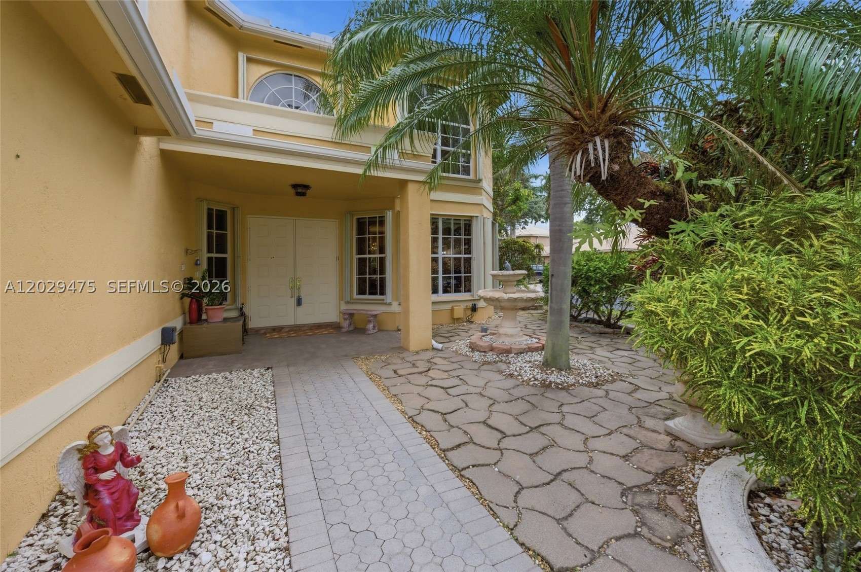 WYNDHAM CIRCLE - Residential