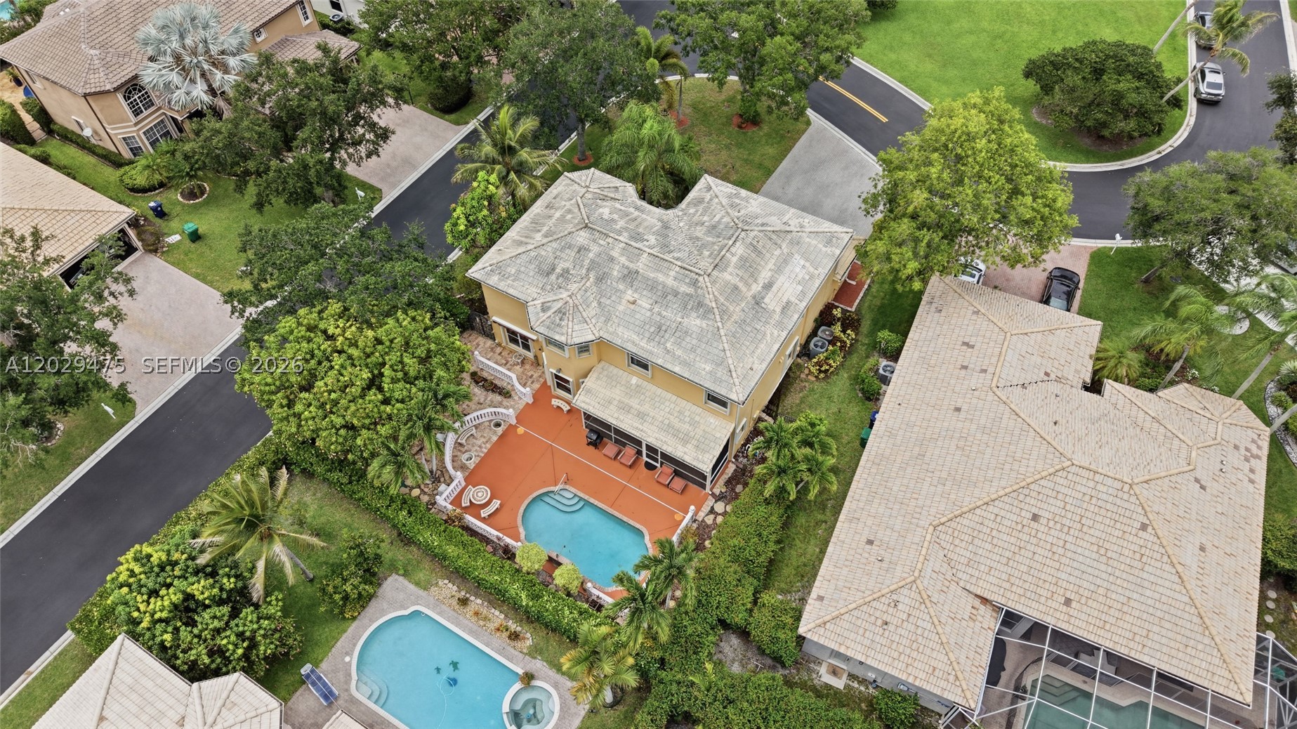 WYNDHAM CIRCLE - Residential