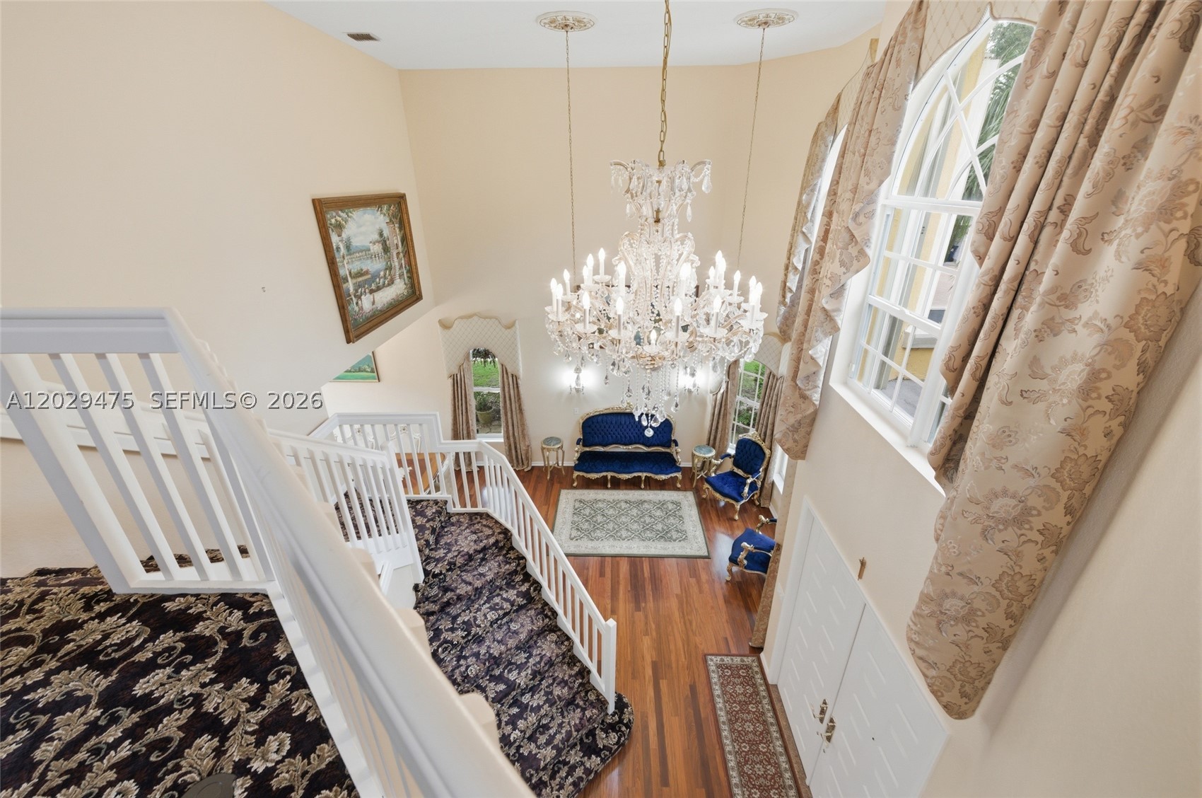 WYNDHAM CIRCLE - Residential