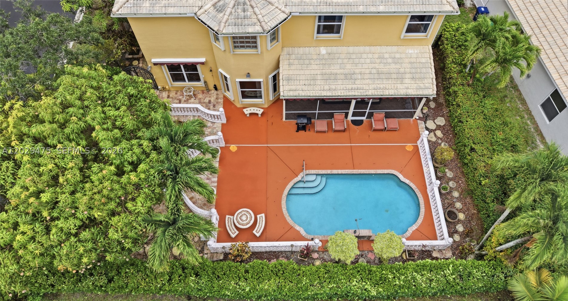 WYNDHAM CIRCLE - Residential