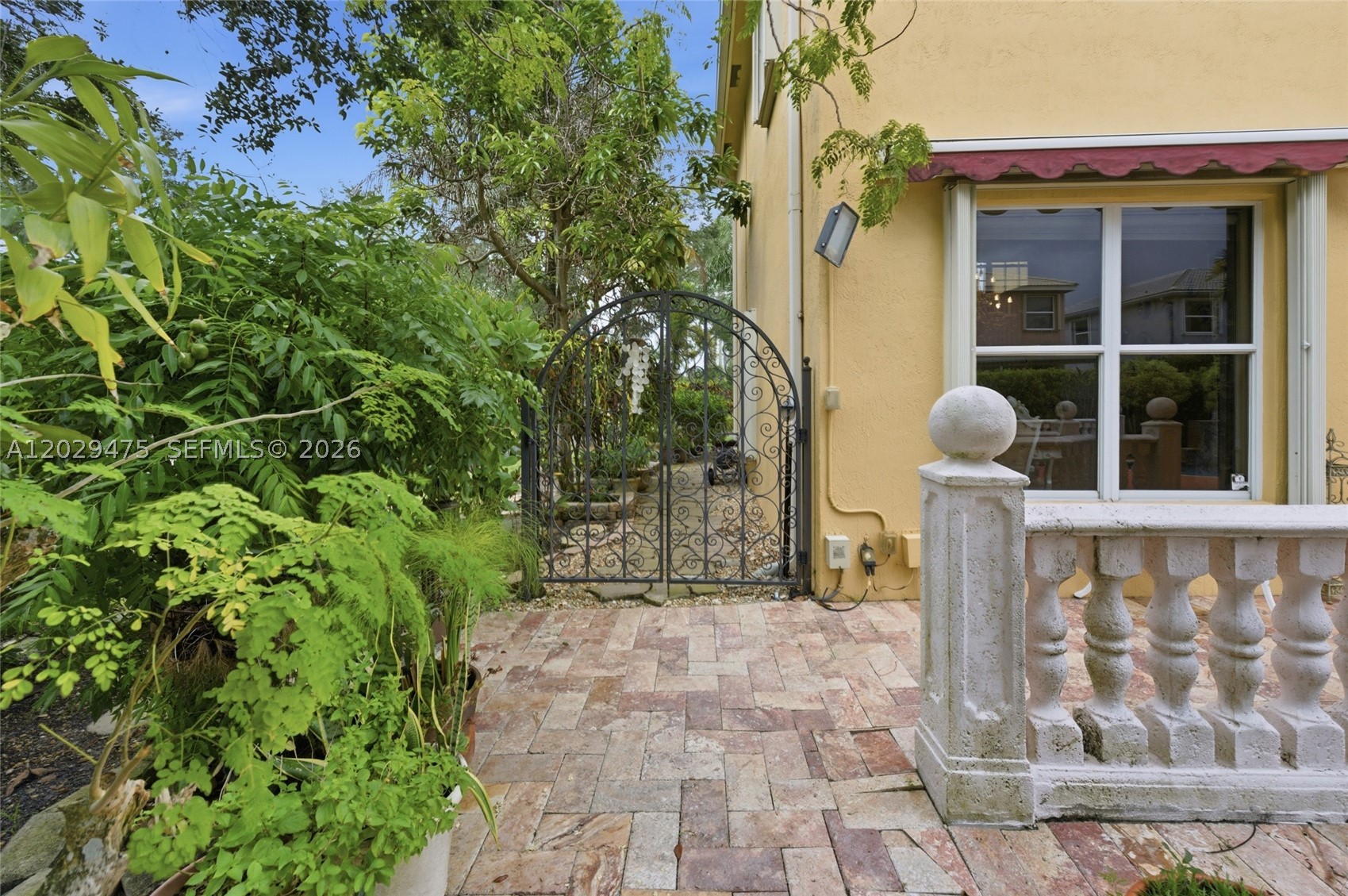 WYNDHAM CIRCLE - Residential