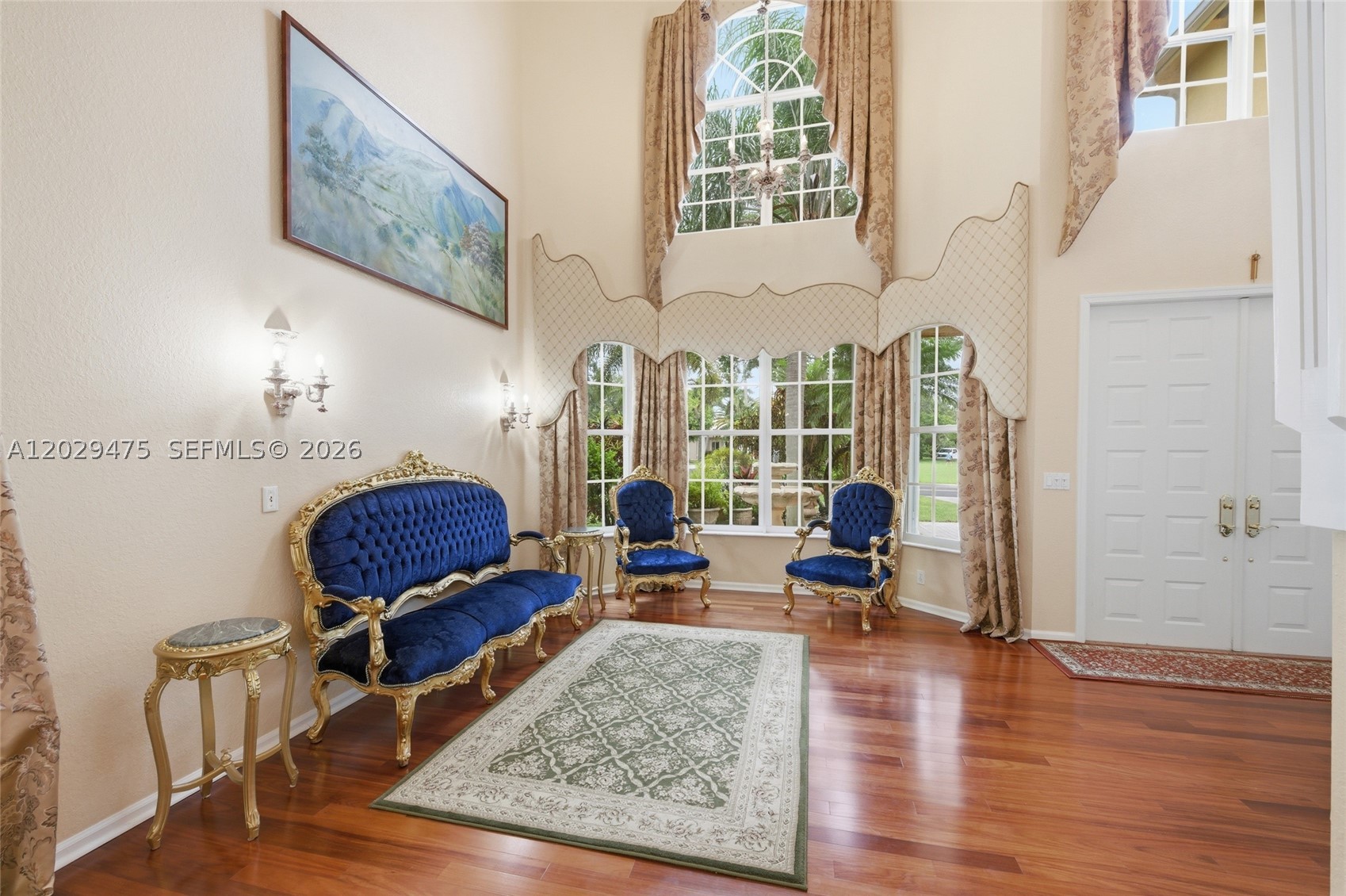 WYNDHAM CIRCLE - Residential