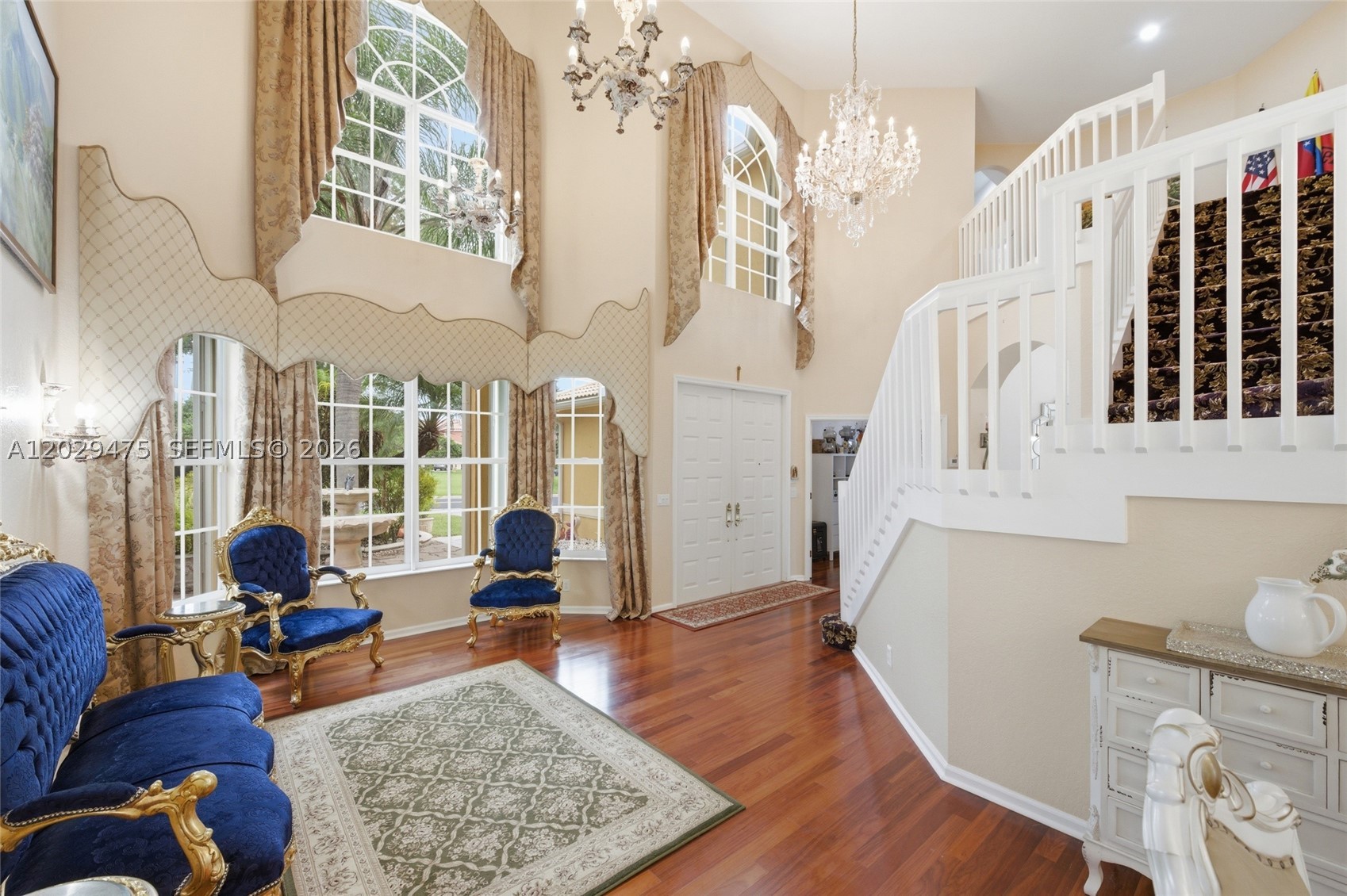 WYNDHAM CIRCLE - Residential
