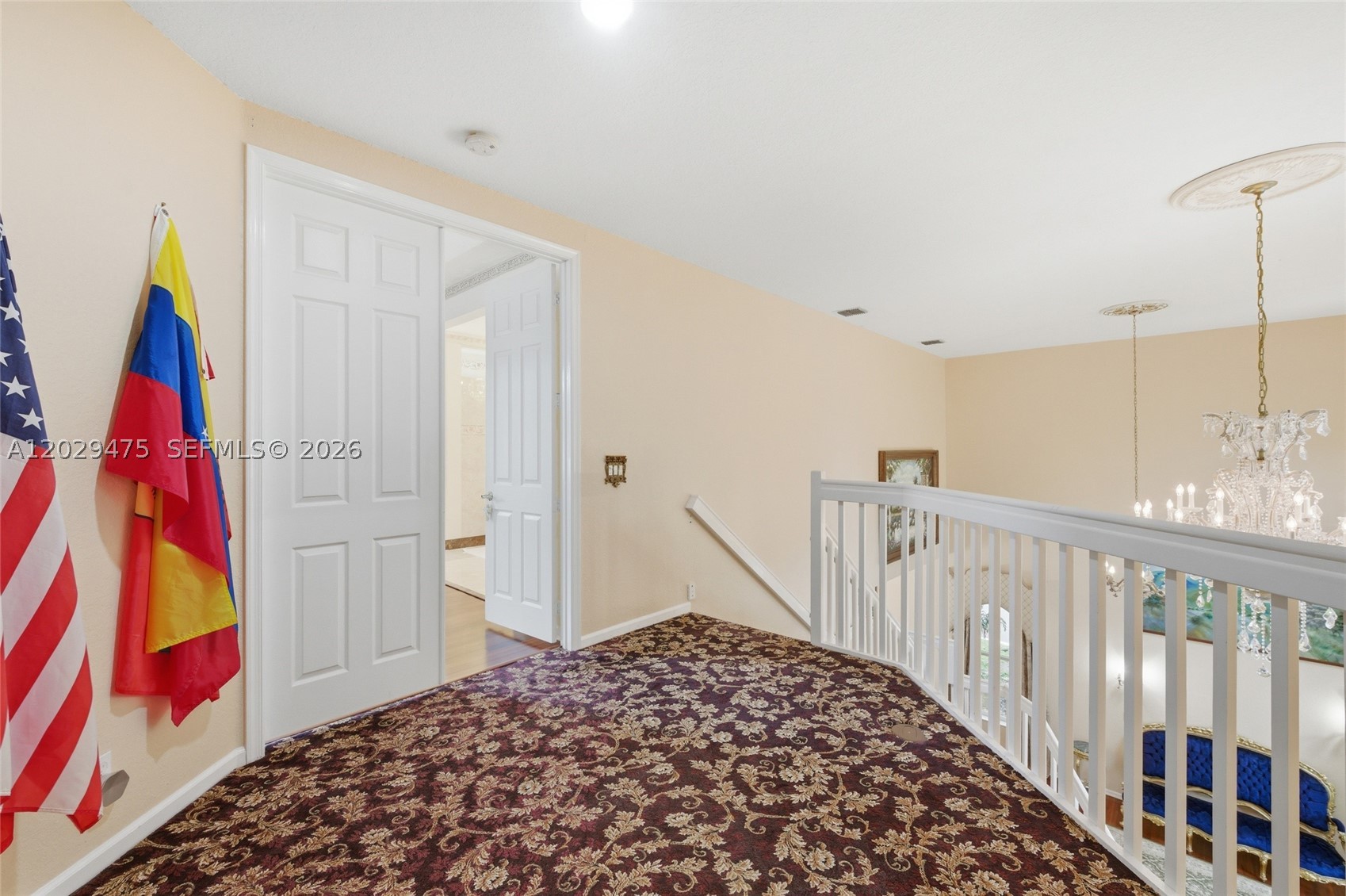 WYNDHAM CIRCLE - Residential