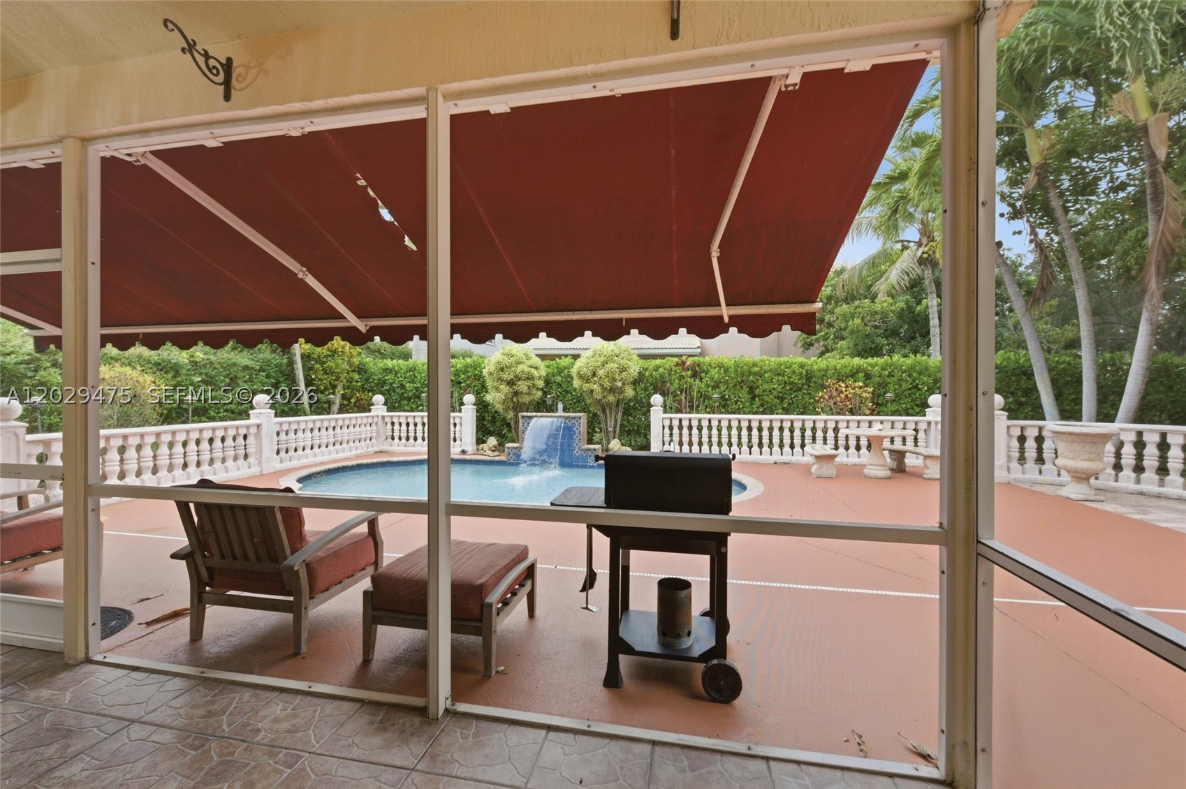 WYNDHAM CIRCLE - Residential