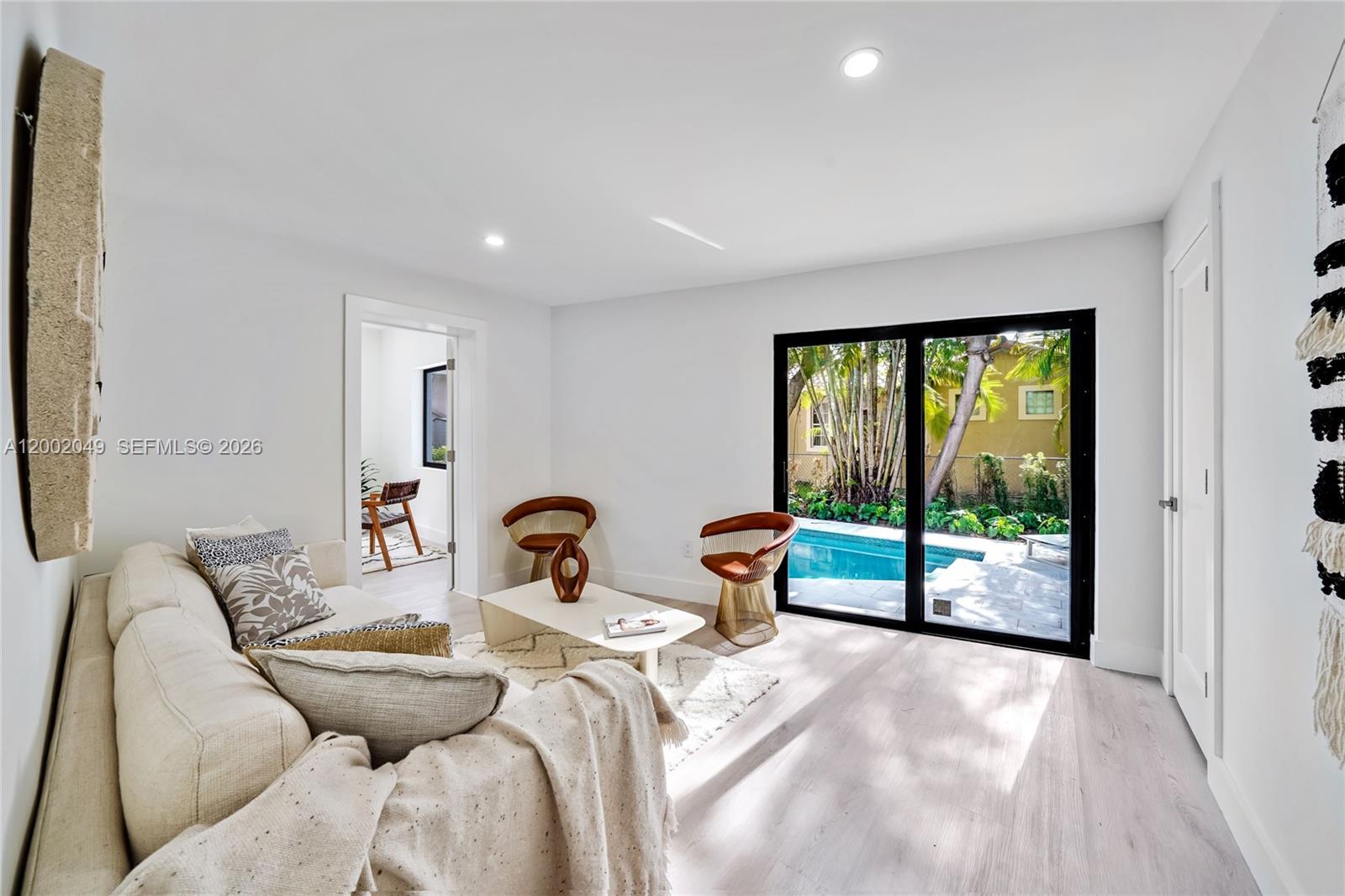 CORAL GABLES GRANADA SEC - Residential