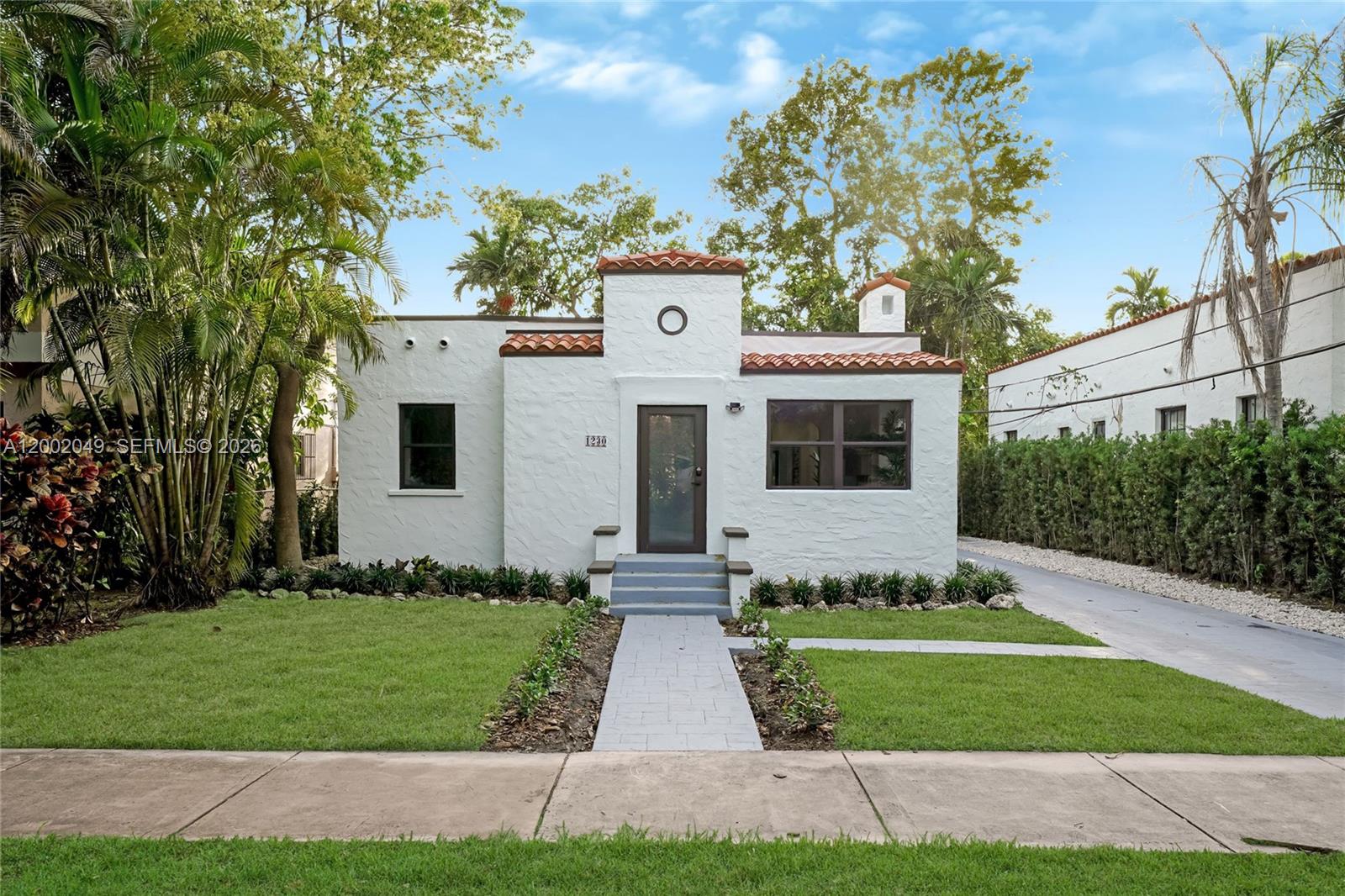 CORAL GABLES GRANADA SEC - Residential