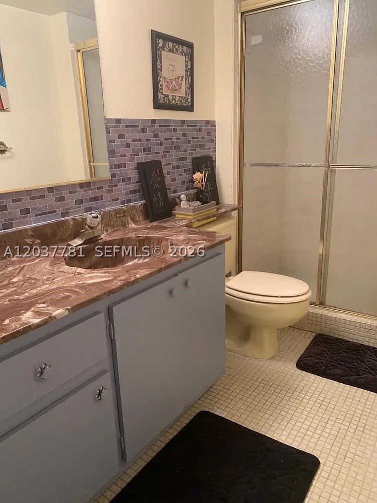 ADMIRALS PORT CONDO WEST - Residential Lease