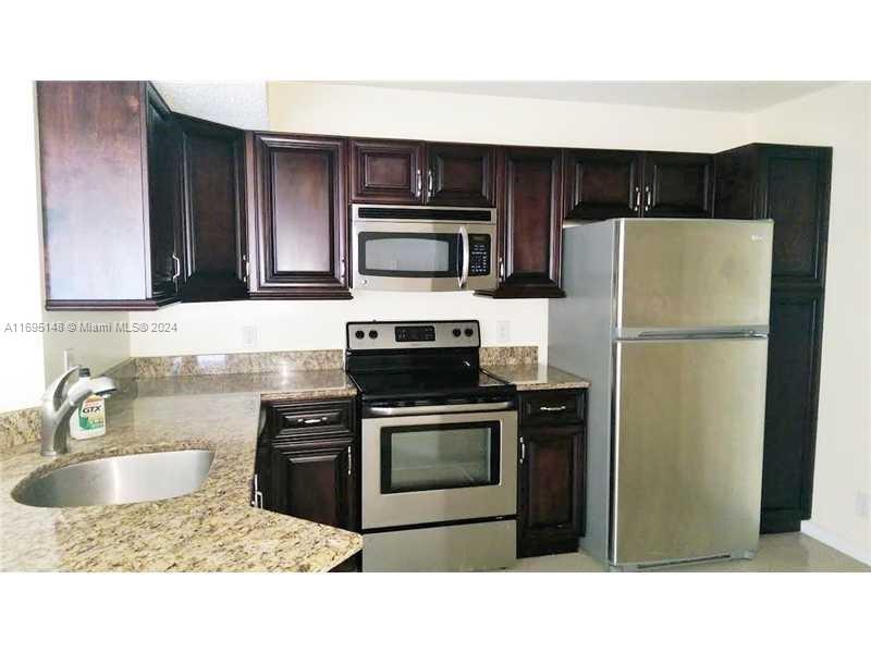 EDGEWATER CONDO - Residential Lease