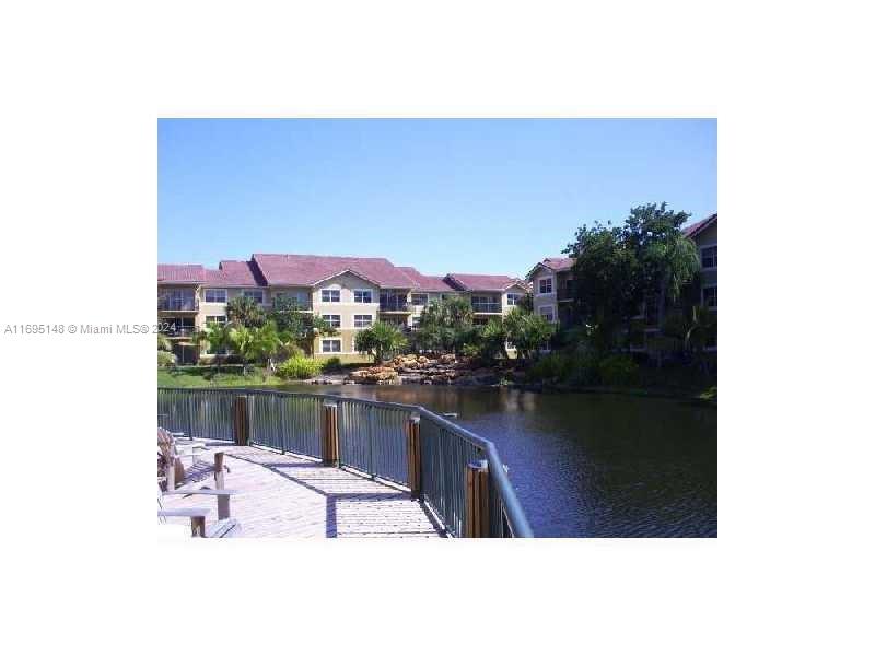 EDGEWATER CONDO - Residential Lease