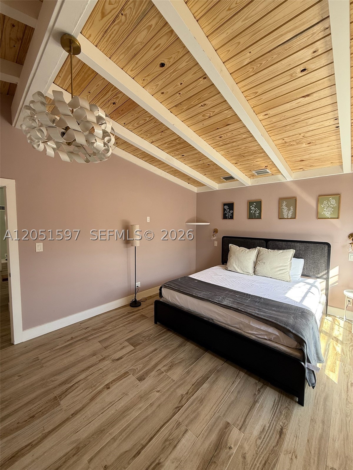 LAUDERDALE ISLES NO 2-BLK - Residential