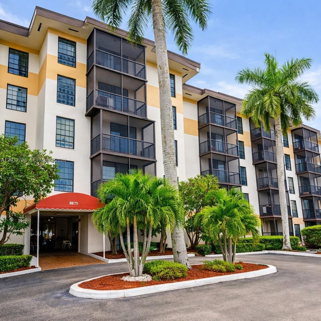 INVERWOOD CONDO - Residential