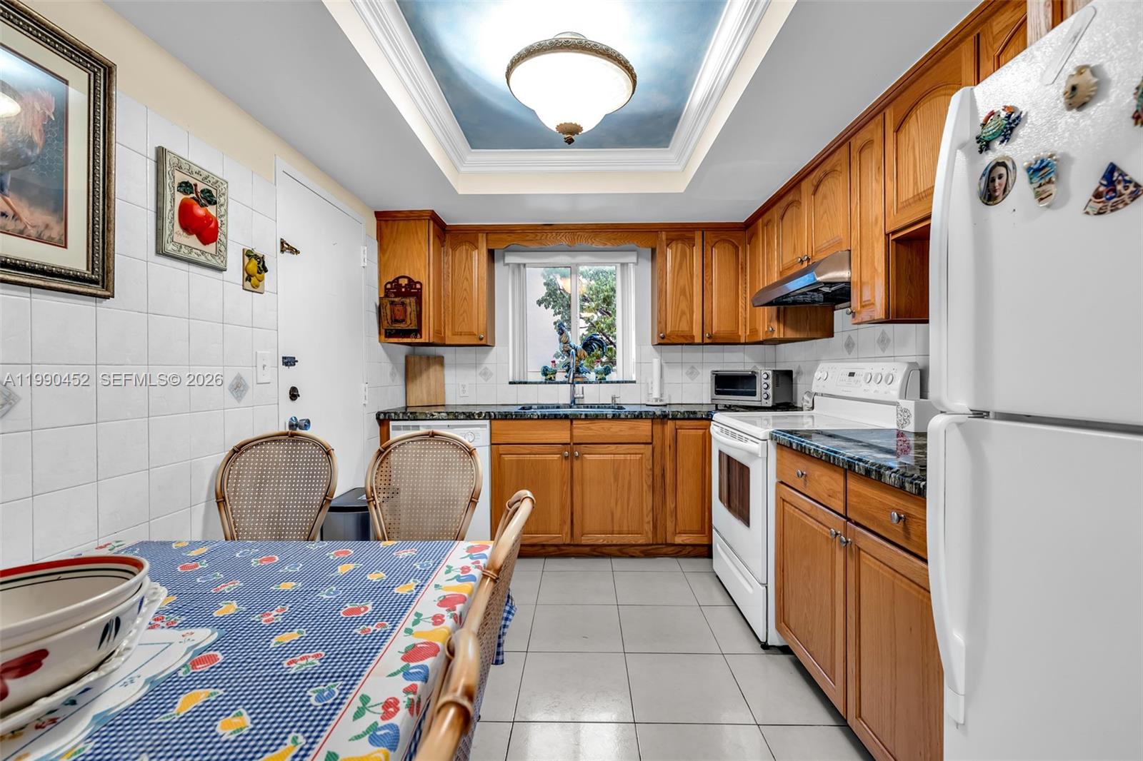 ROCAILLE CONDO APTS - Residential