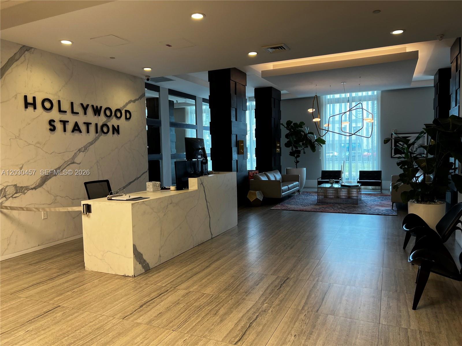 HOLLYWOOD STATION RES CON - Residential Lease