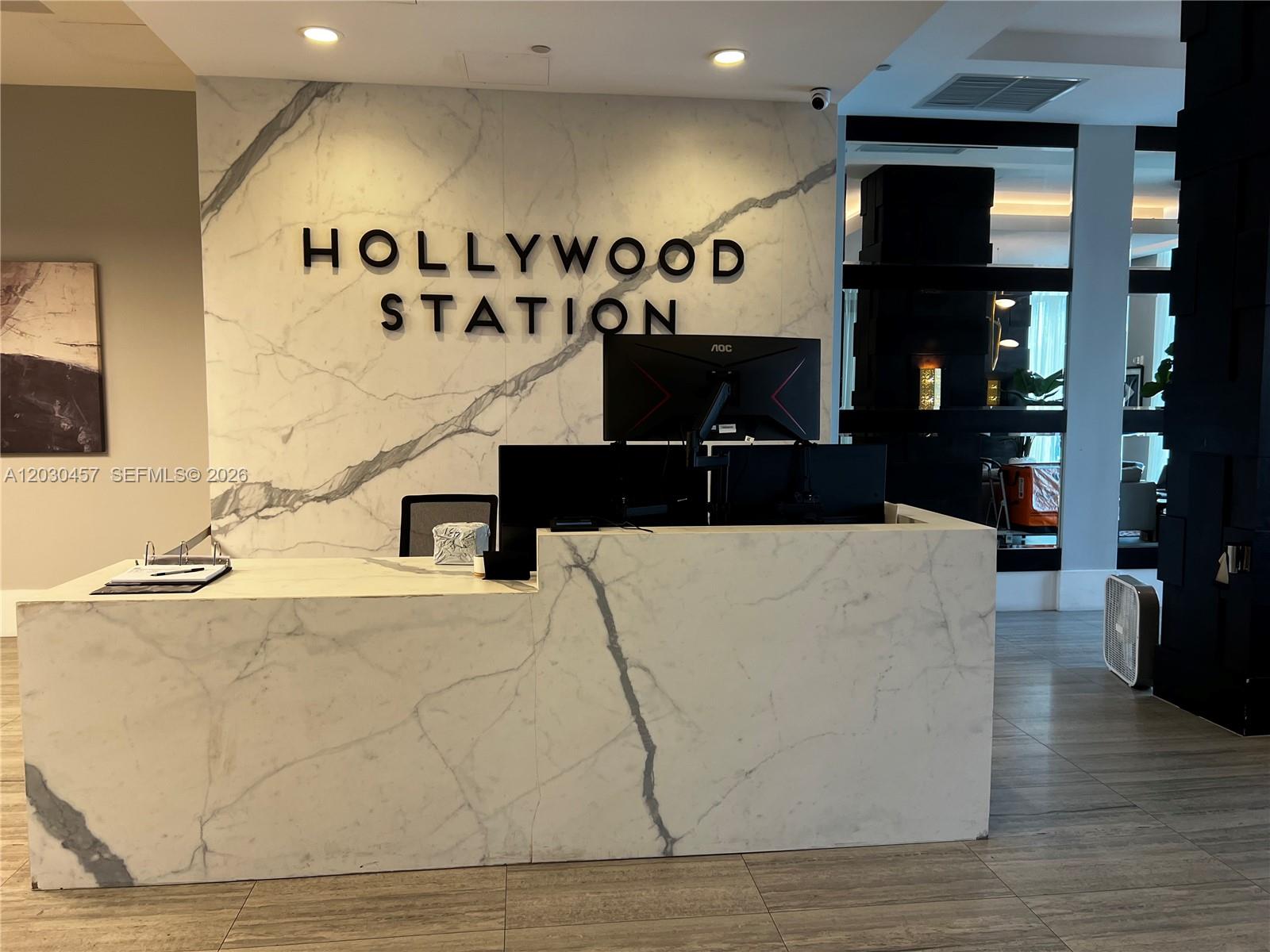 HOLLYWOOD STATION RES CON - Residential Lease