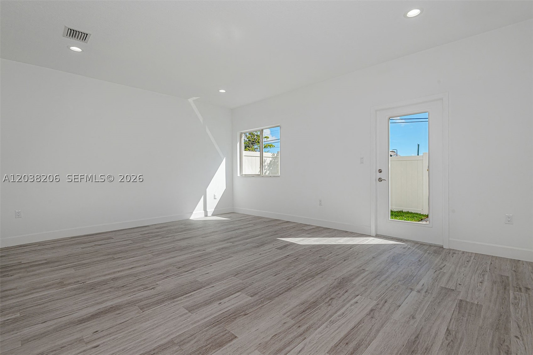 Pearl at Pompano Beach - Residential Lease