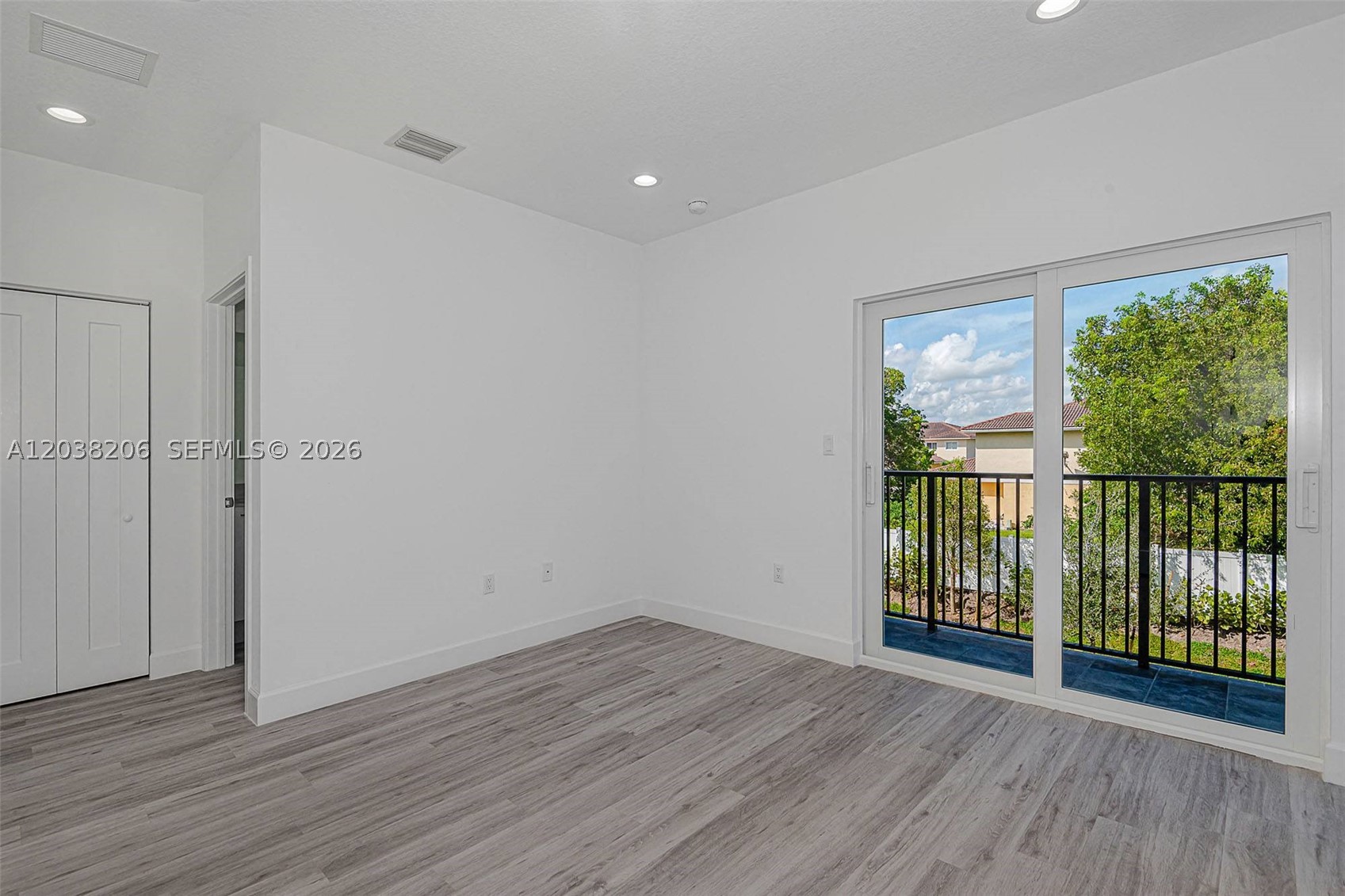 Pearl at Pompano Beach - Residential Lease