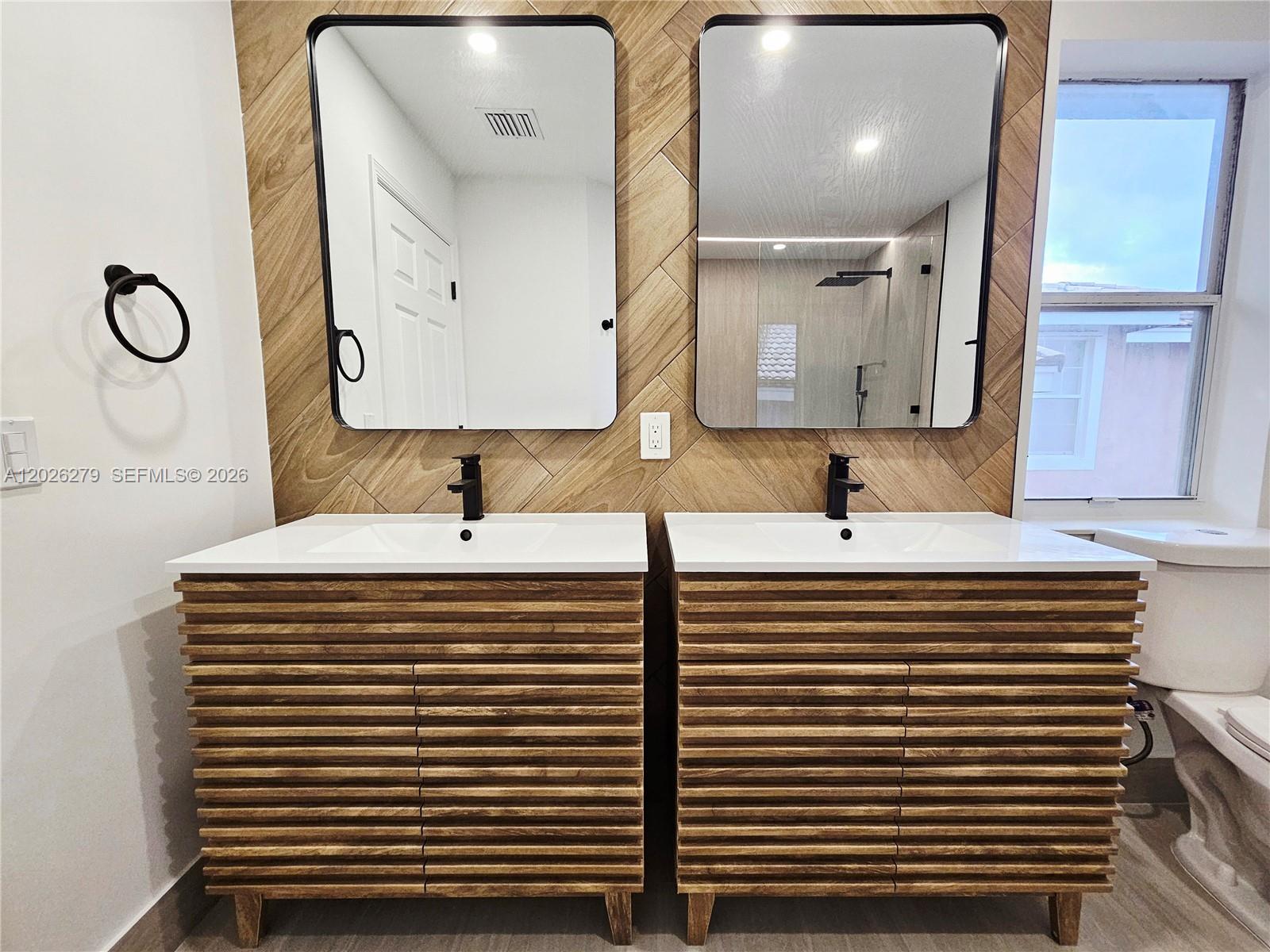 SILVER LAKES PHASE III RE - Residential