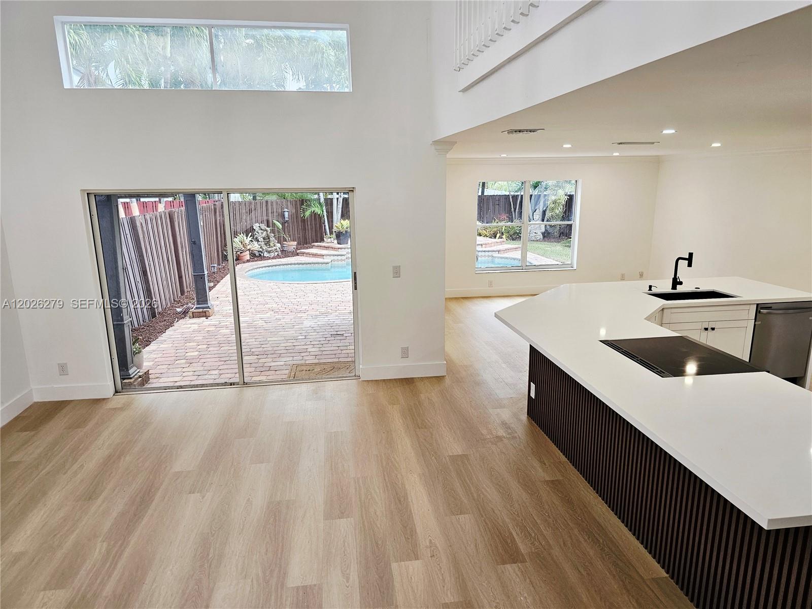 SILVER LAKES PHASE III RE - Residential